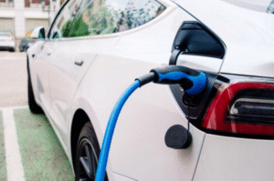 Descubra como a transição para veículos elétricos está mudando o mercado de autopeças e criando novas oportunidades!
